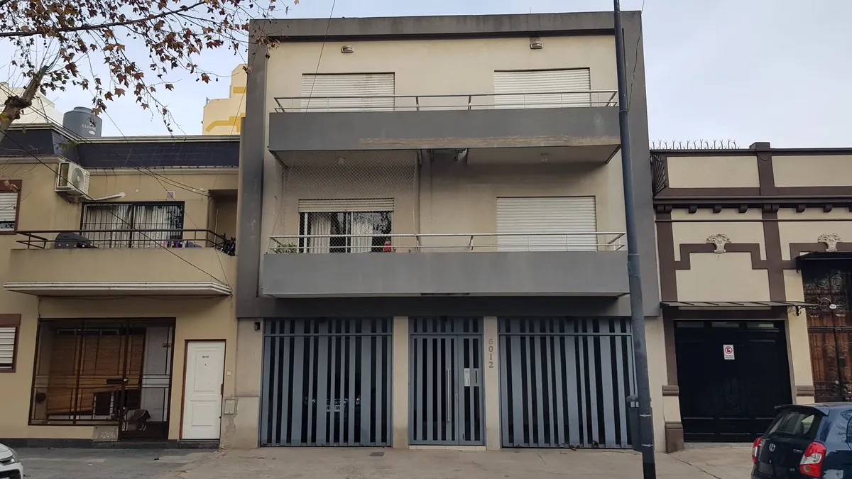 PH 2 ambientes con balcón