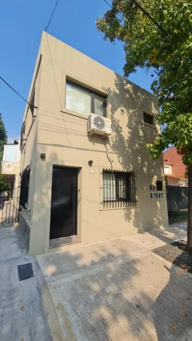2 ambientes reciclado con balcón