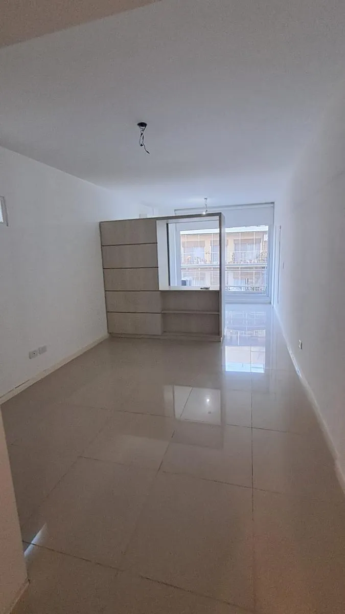 6th-floor studio with balcony