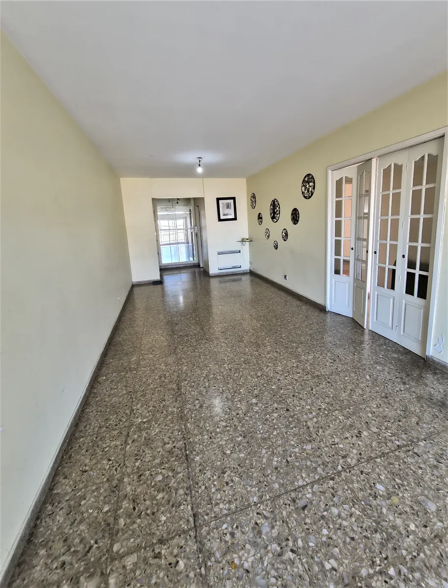 5° piso con balcón terraza