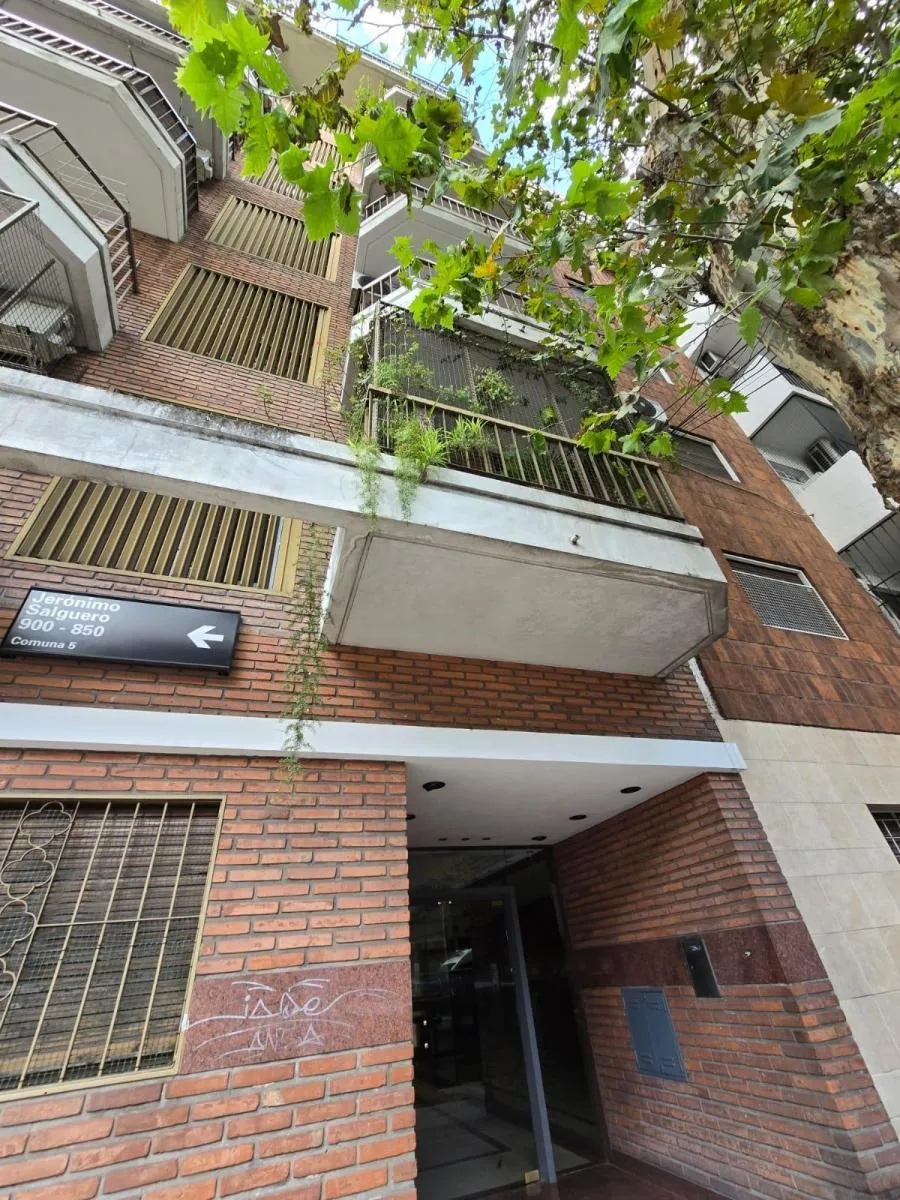 Departamento 2 Ambientes Con Balcon, Almagro