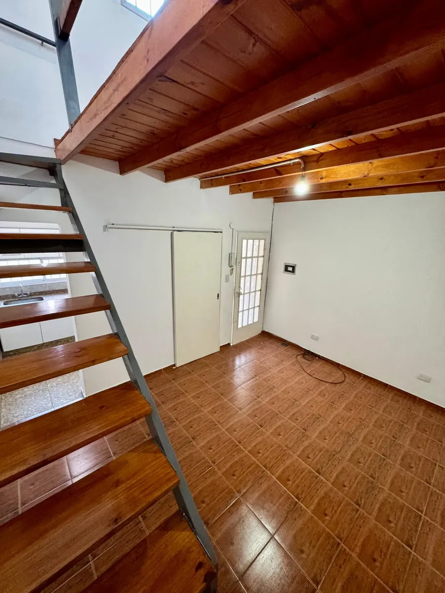 Departamento 2 Amb En Alquiler A 2 Cuadras De La Estacion En Merlo Norte