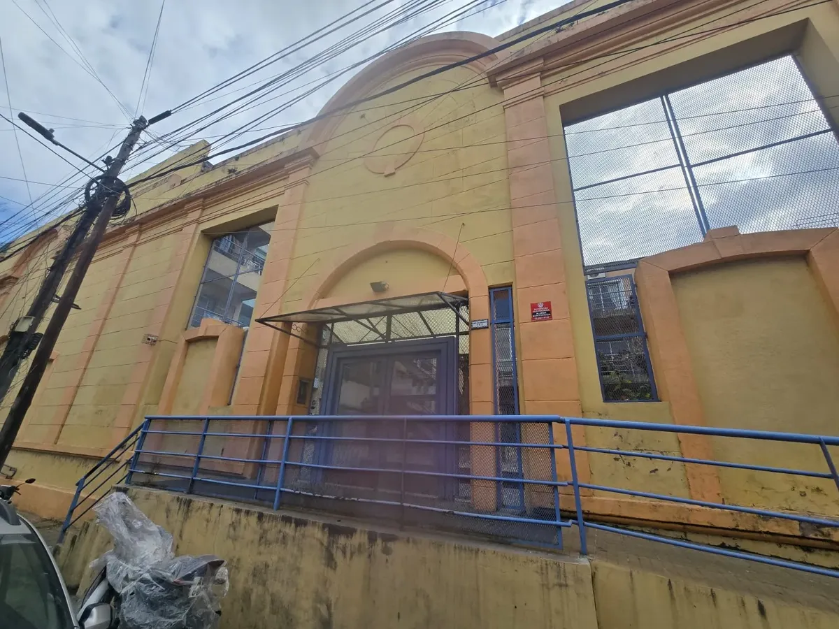 Planta baja con patio grande