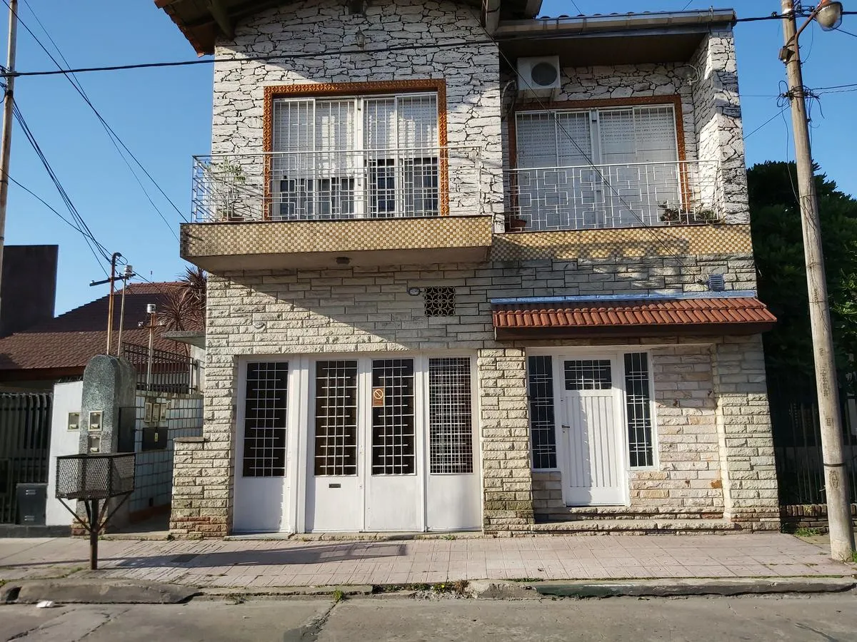 Alquiler De Departamento 2 Ambientes Tipo Ph En San Justo Apto Profesional