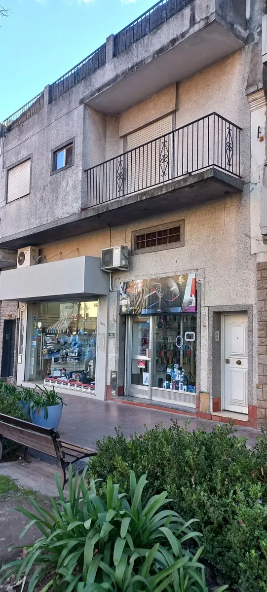 3-room PH with 90 m² terrace