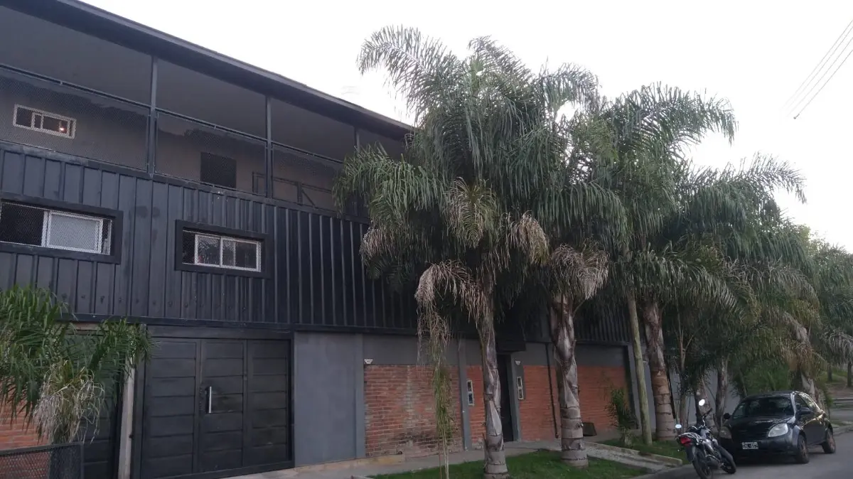 Loft amoblado con cochera