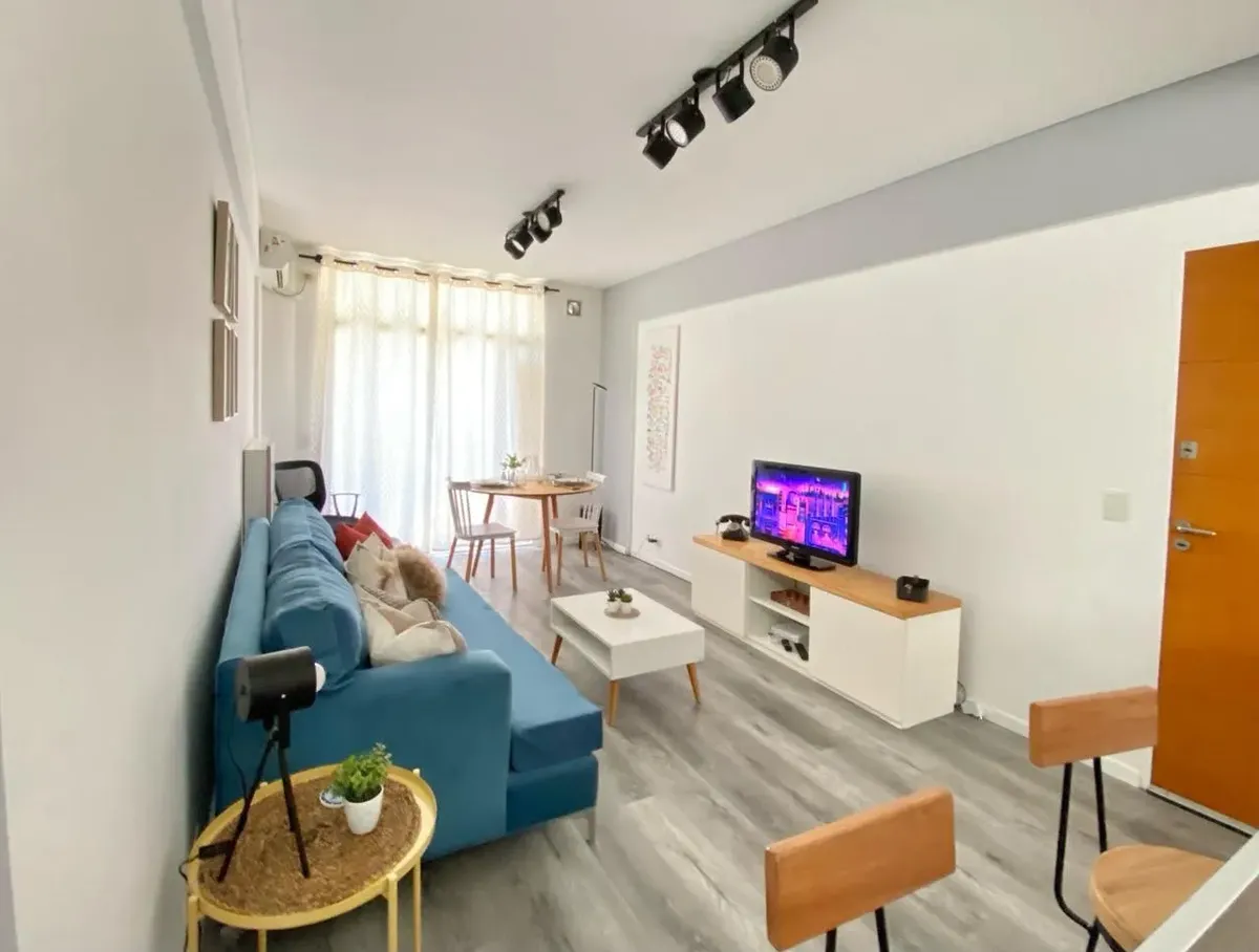Departamento En Parque Chas