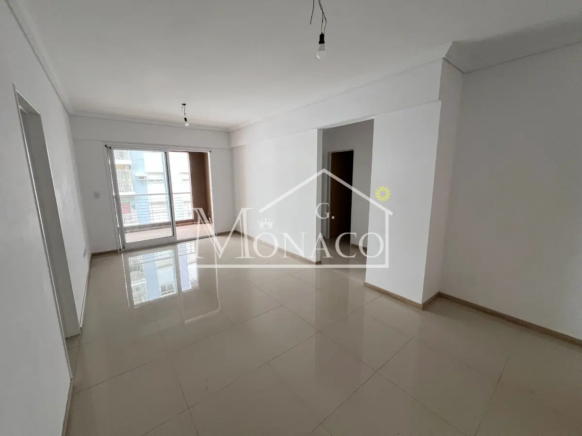 Depto 2 Amb Con Balcon, Cochera Y Piscina