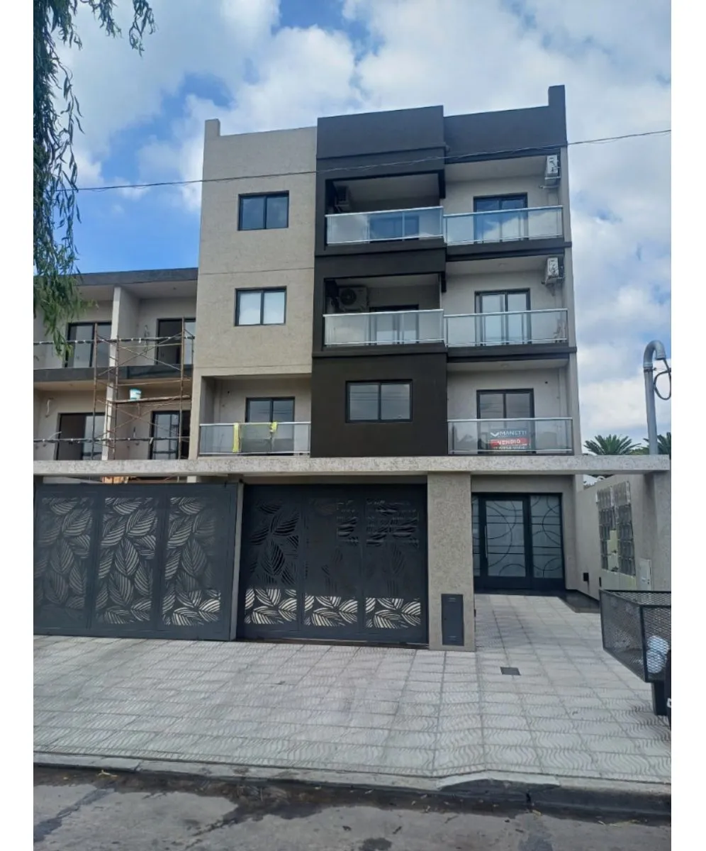 Imóvel: 1 quarto, La Matanza