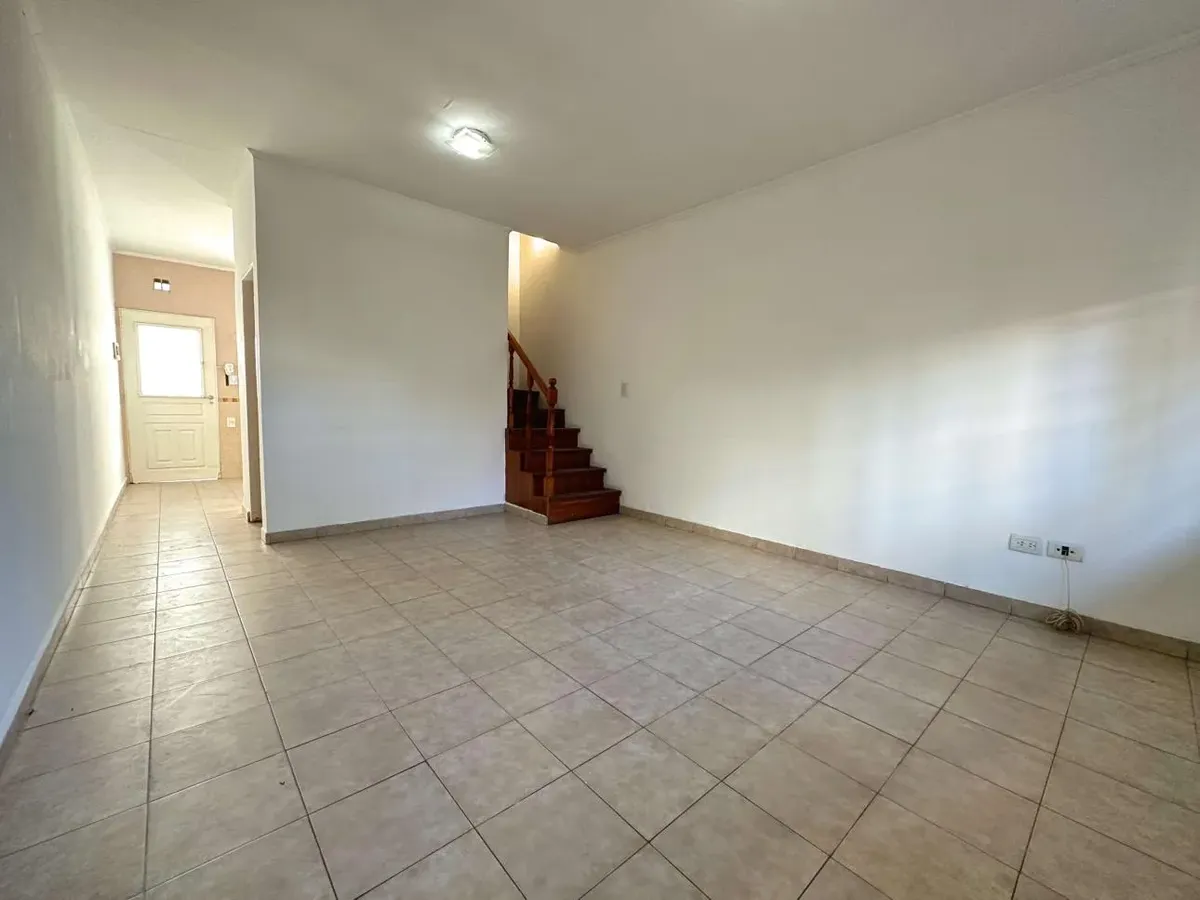Listing: 3 bedrooms, General San Martín