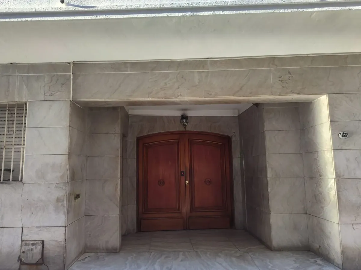 Ground-floor with semi-covered patio