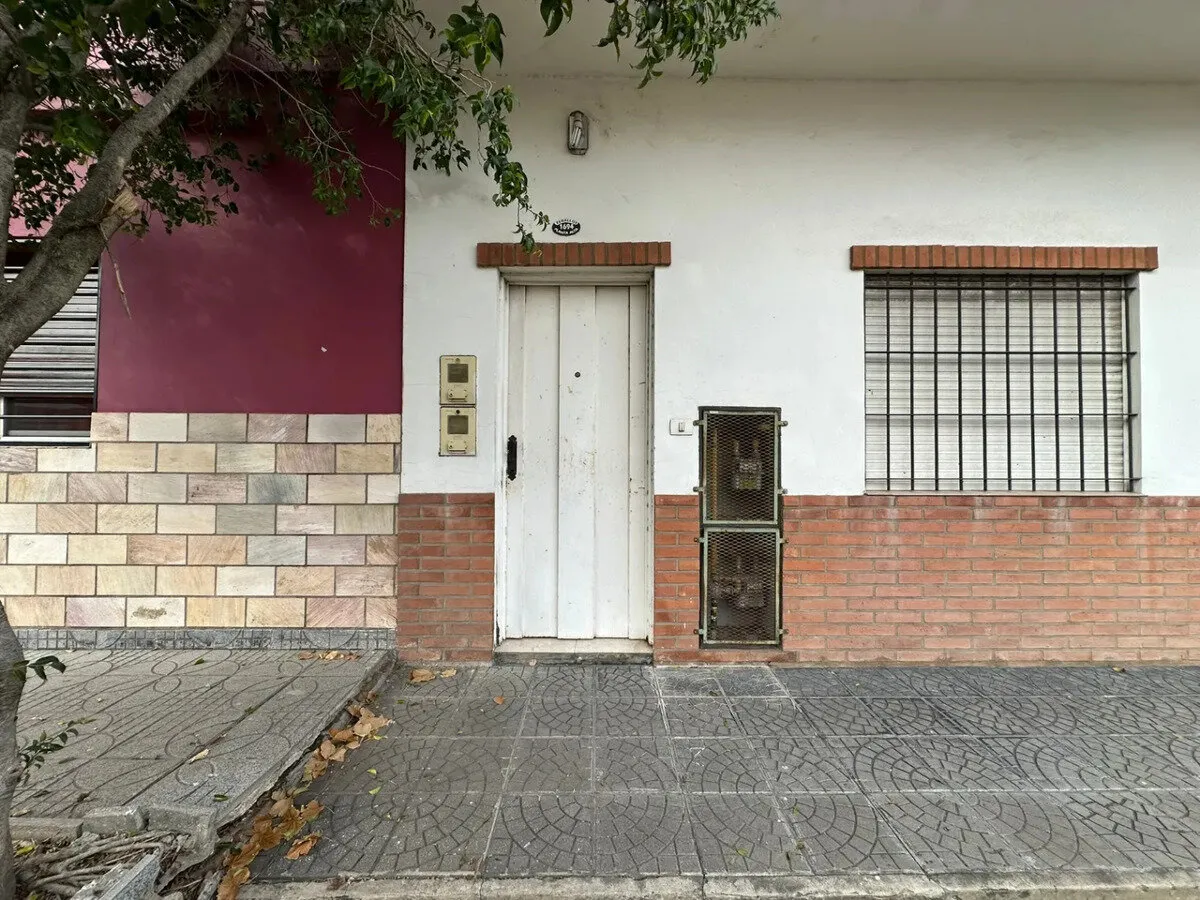 3 ambientes con balcón