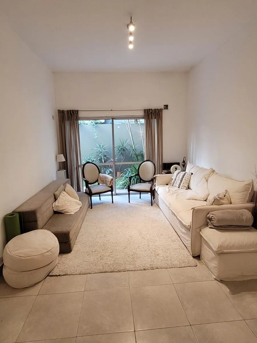 2 ambientes con patio y parrilla