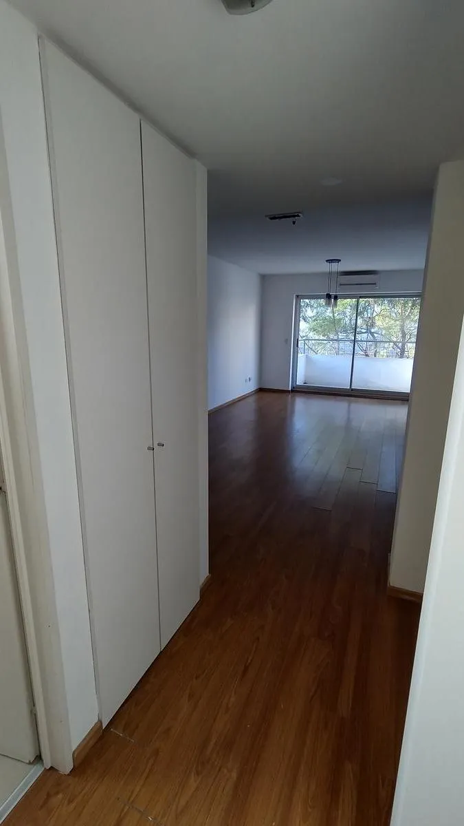 35 m² studio with balcony