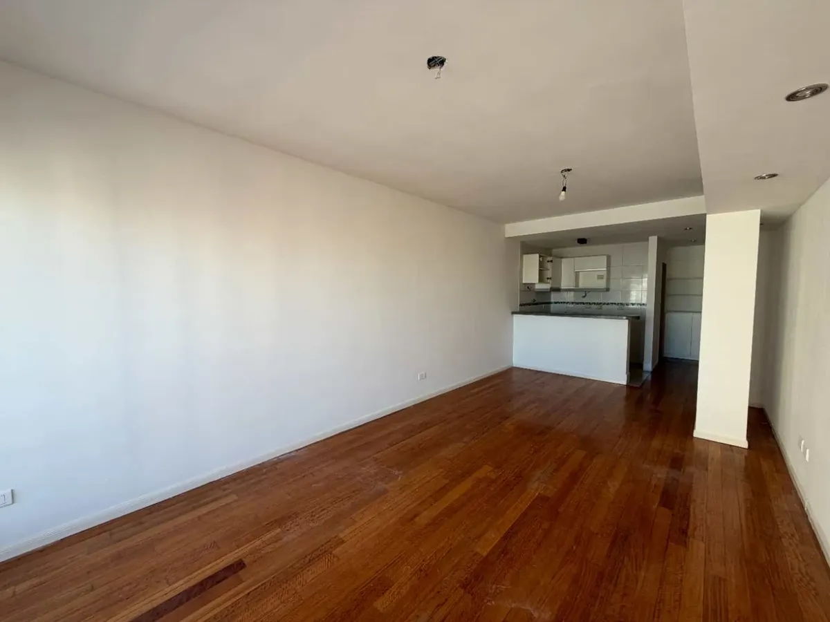 Alquiler Monoambiente Con Balcon San Cristobal