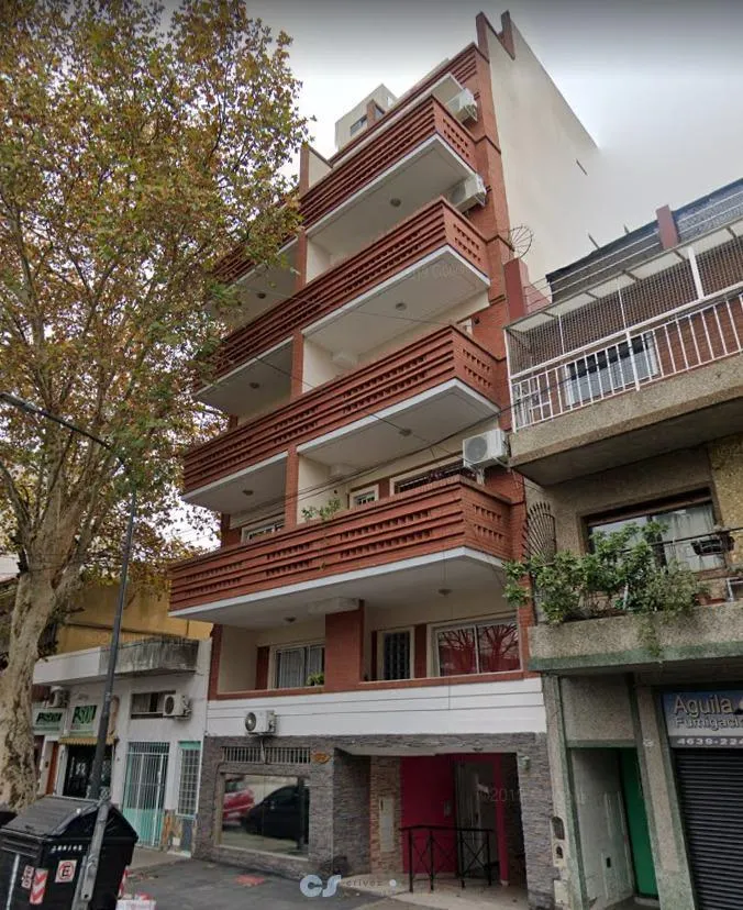Studio com varanda tipo terraço