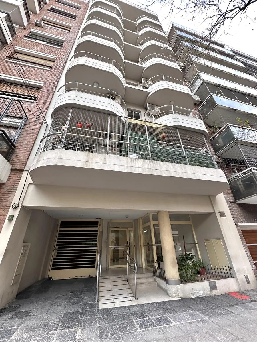 Monoambiente con balcón en Palermo