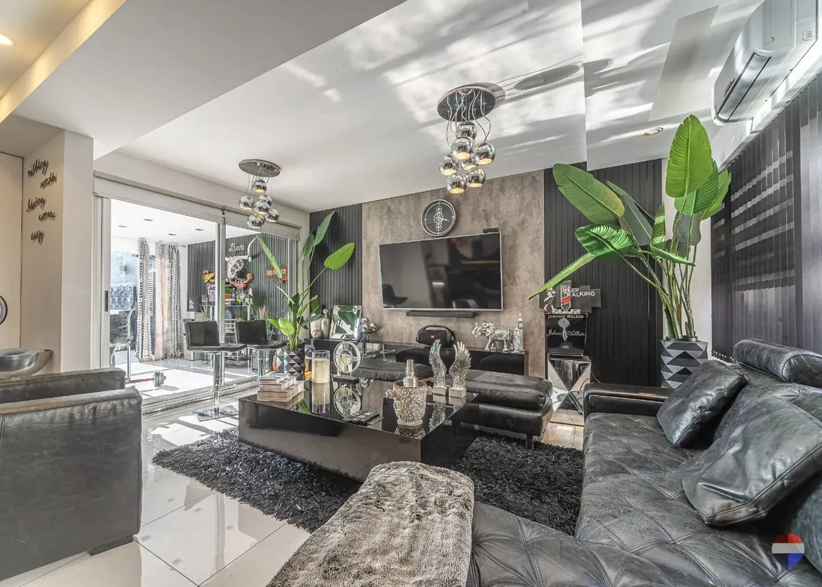 Alquiler Casa Triplex Amoblada En Villa Devoto