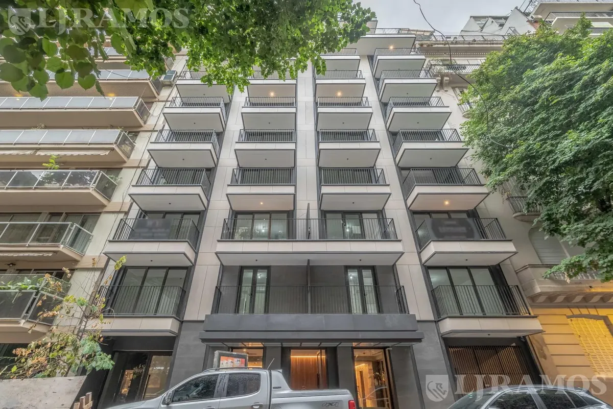 Alquiler Premium. Semipiso. A Estrenar. 3 Ambientes - Cochera, Equipado. Av.quintana