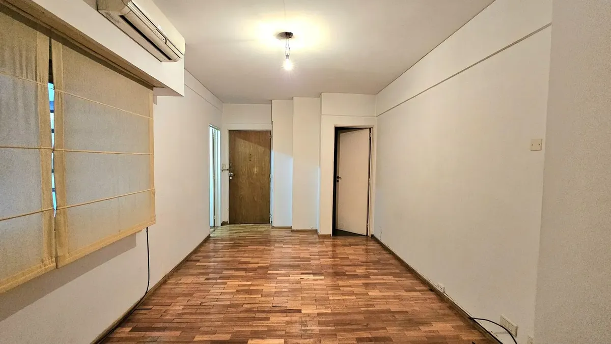 Av. La Plata 200 - Monoambiente Con Cocina Independiente Y Baño Completo - Caballito
