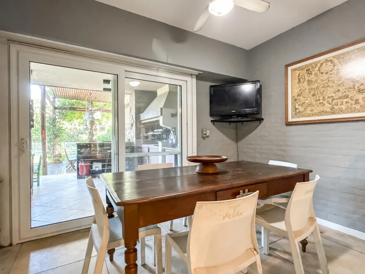 Casa En Venta, 5 Dormitorios En Beccar-vias/libert.