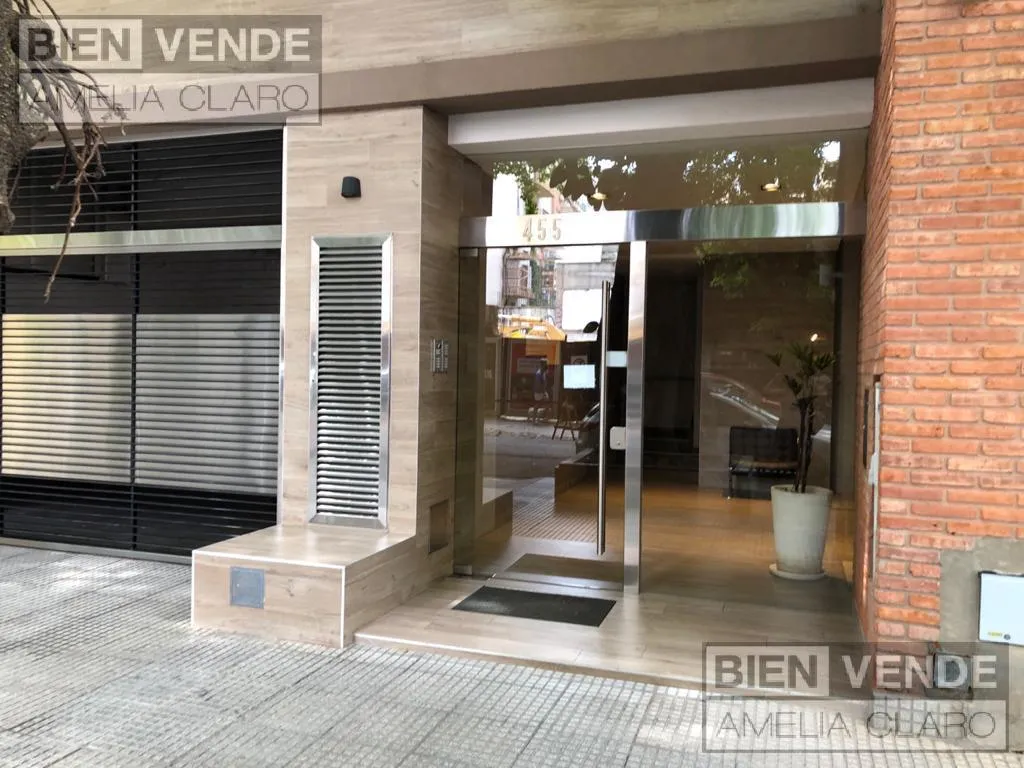 Monoambiente con balcón, Las Cañitas