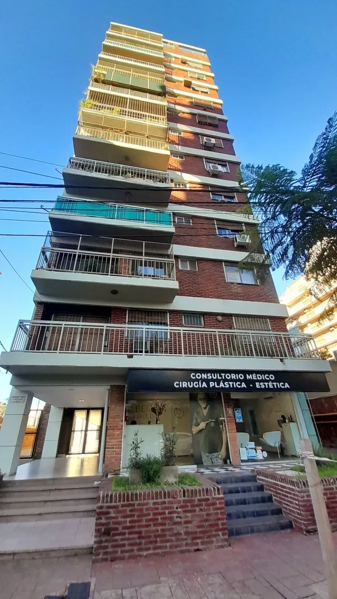 Olivos - Excelente Ubicación! Monoambiente Con Cocina Separada Y Vista Abierta!