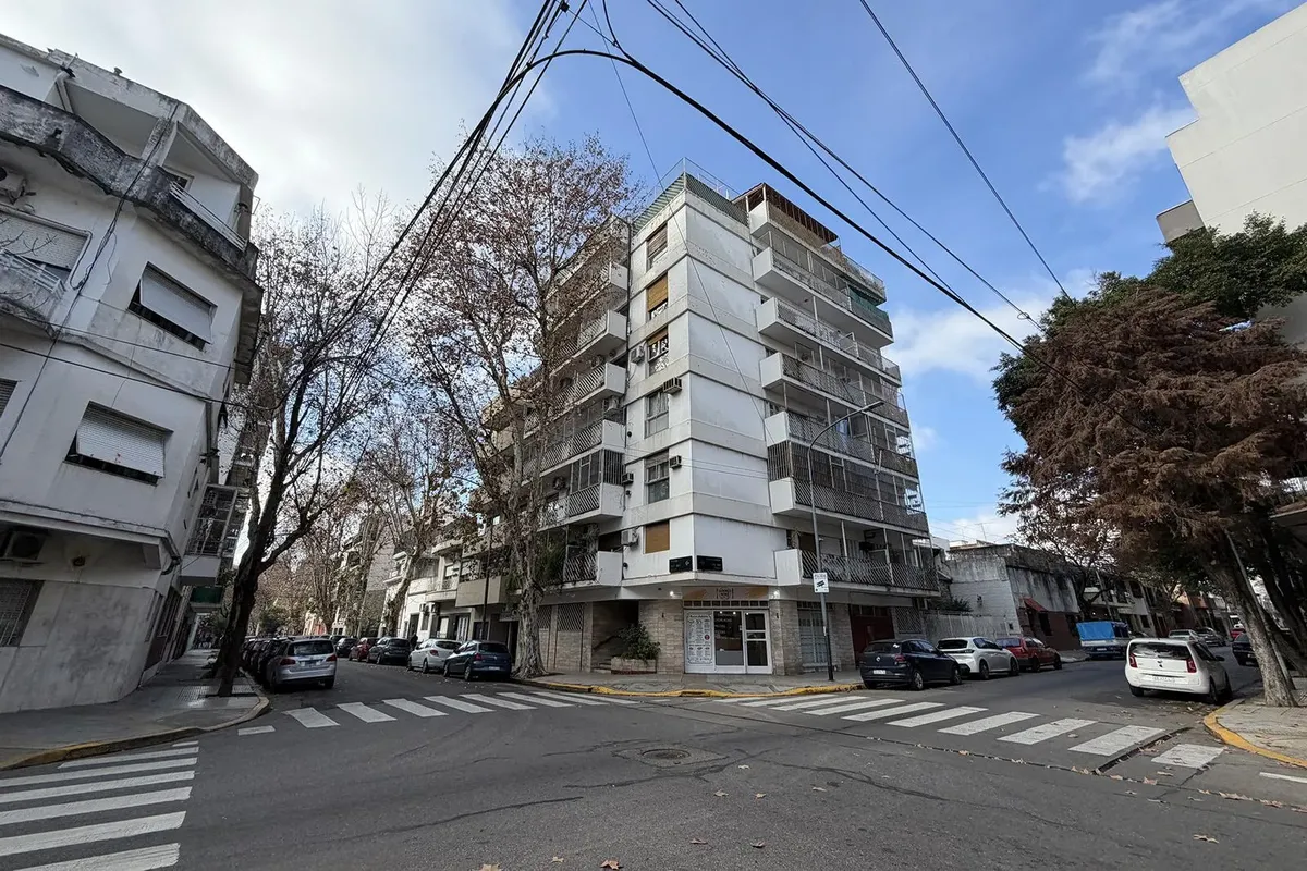Alquiler 3 Ambientes Con Patio Propio - Franklin Al 1900 - Caballito