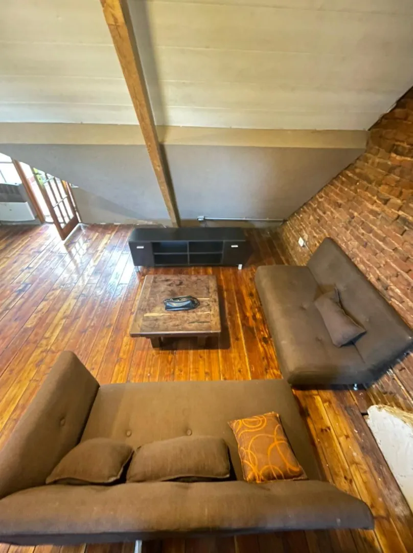Loft mobiliado com varanda e churrasqueira