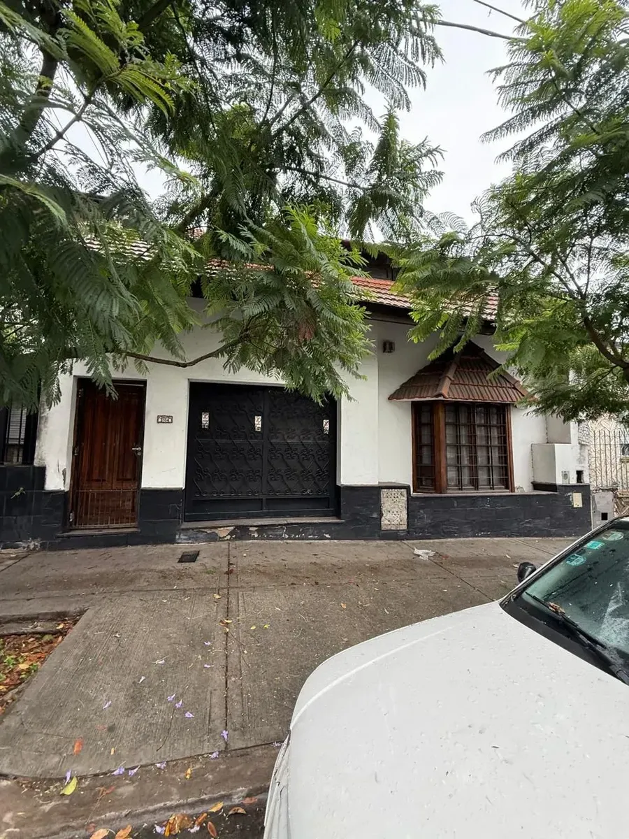 Casa De 4 Ambientes En Alquiler Villa Lugano
