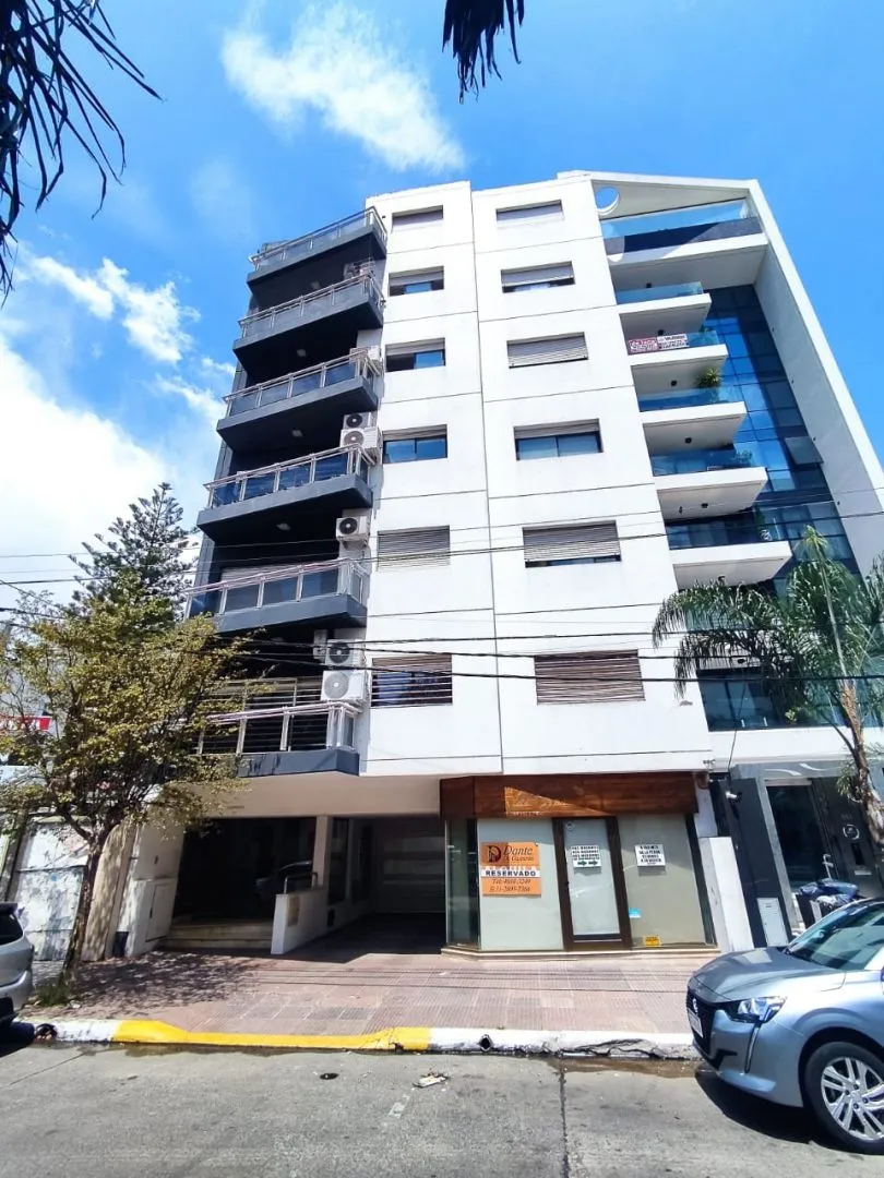 5° piso frente norte con balcón