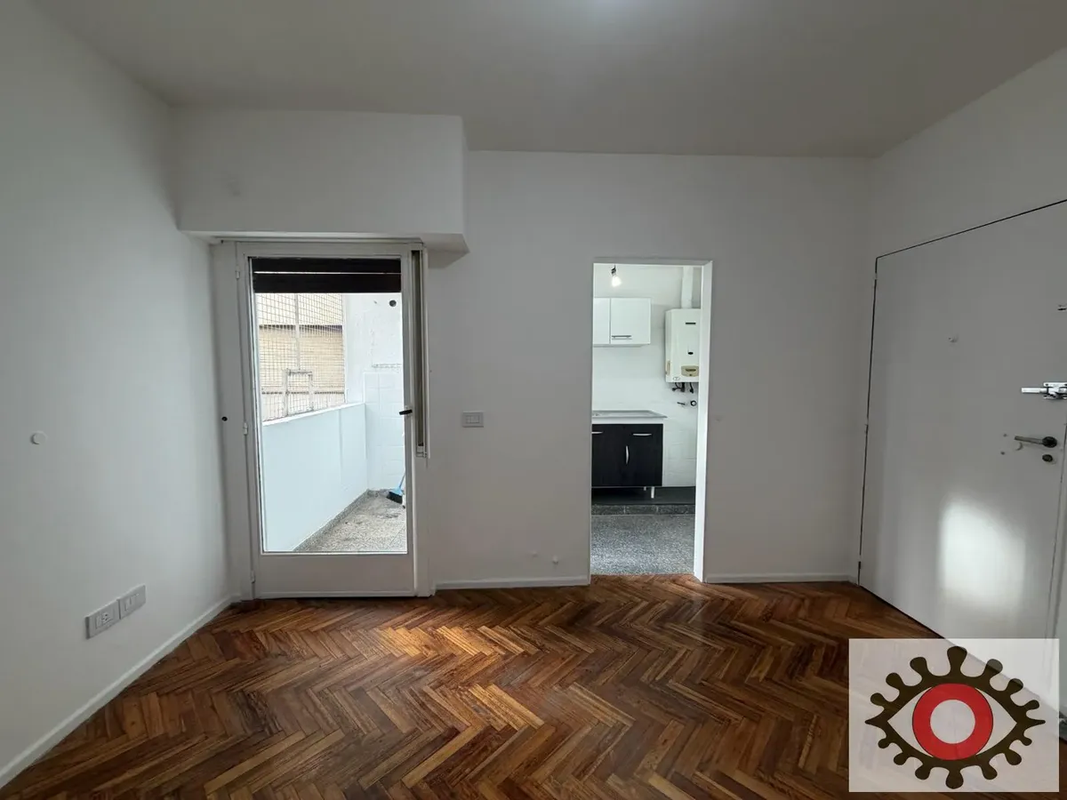 4th-floor Balvanera 2-room