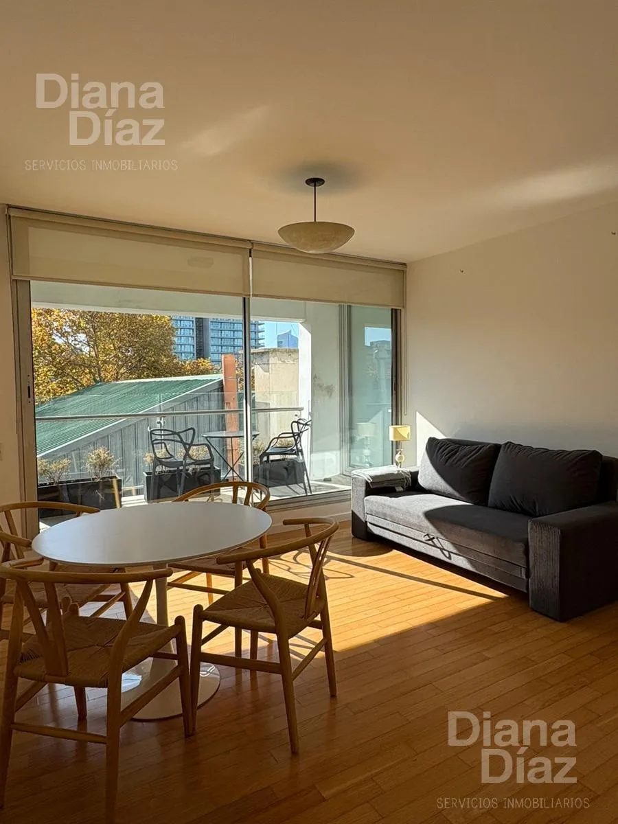 San Telmo 2-room apartment with balcony