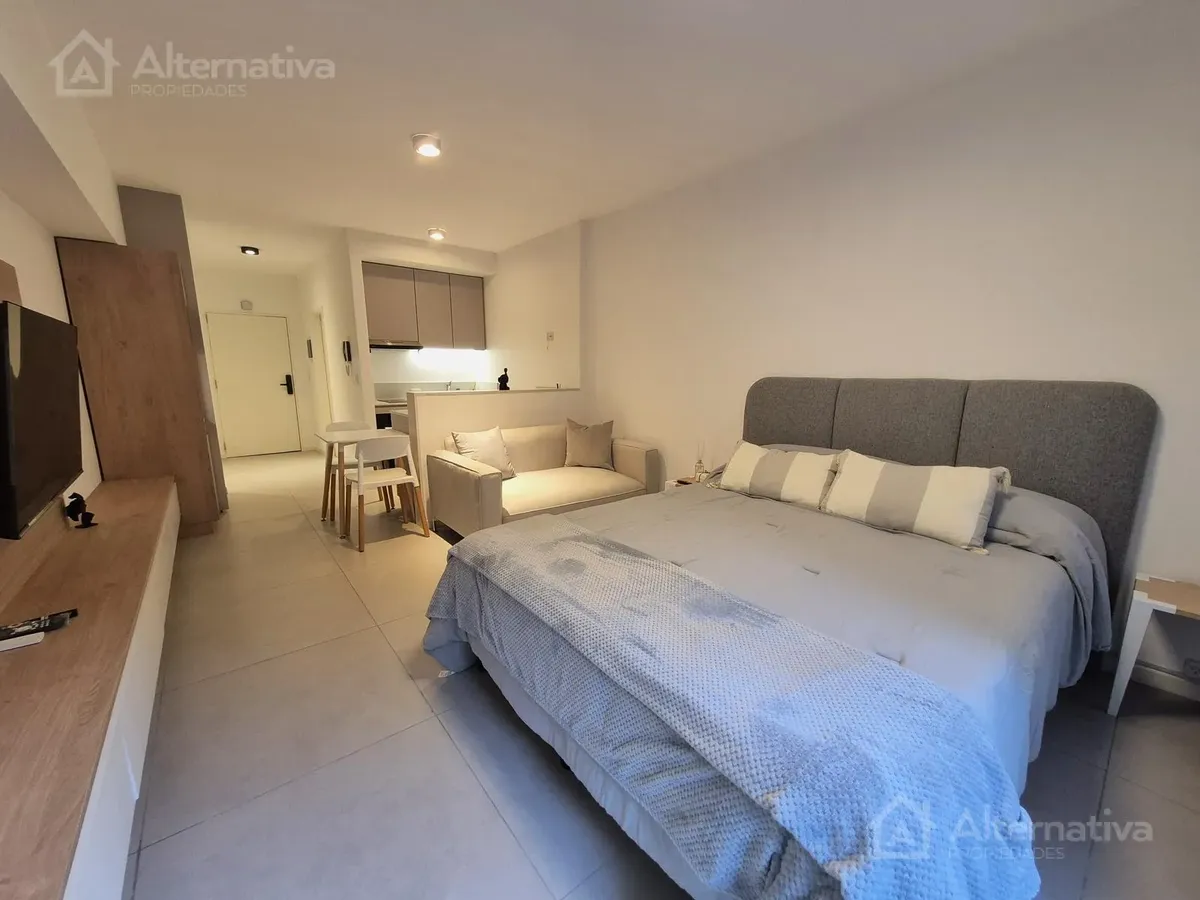 Departamento En Las Cañitas