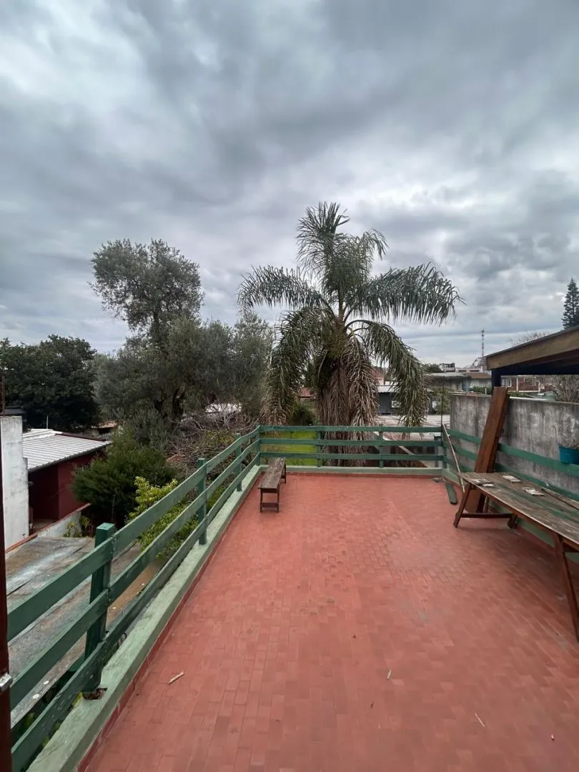 3 ambientes con patio terraza