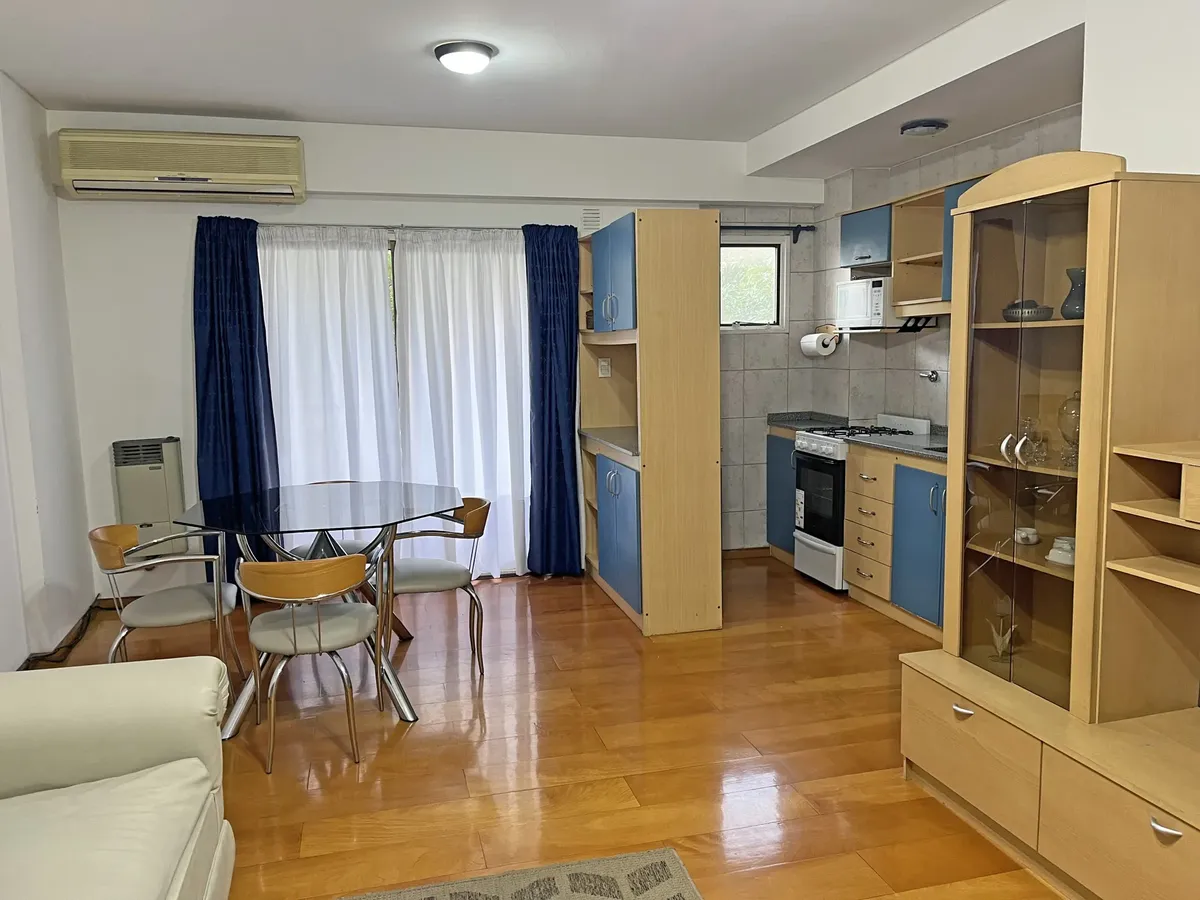 Furnished 2-room apartment with balcony