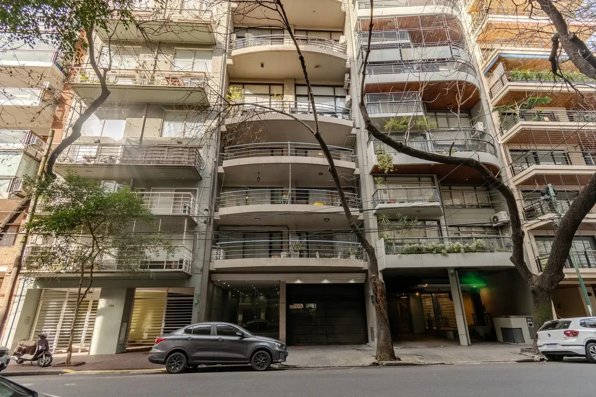 Monoambiente con balcón y losa radiante
