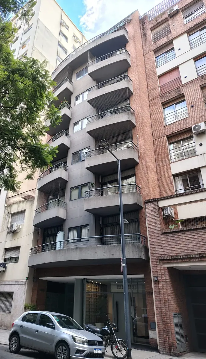 Duplex 2 dormitorios, balcón aterrazado