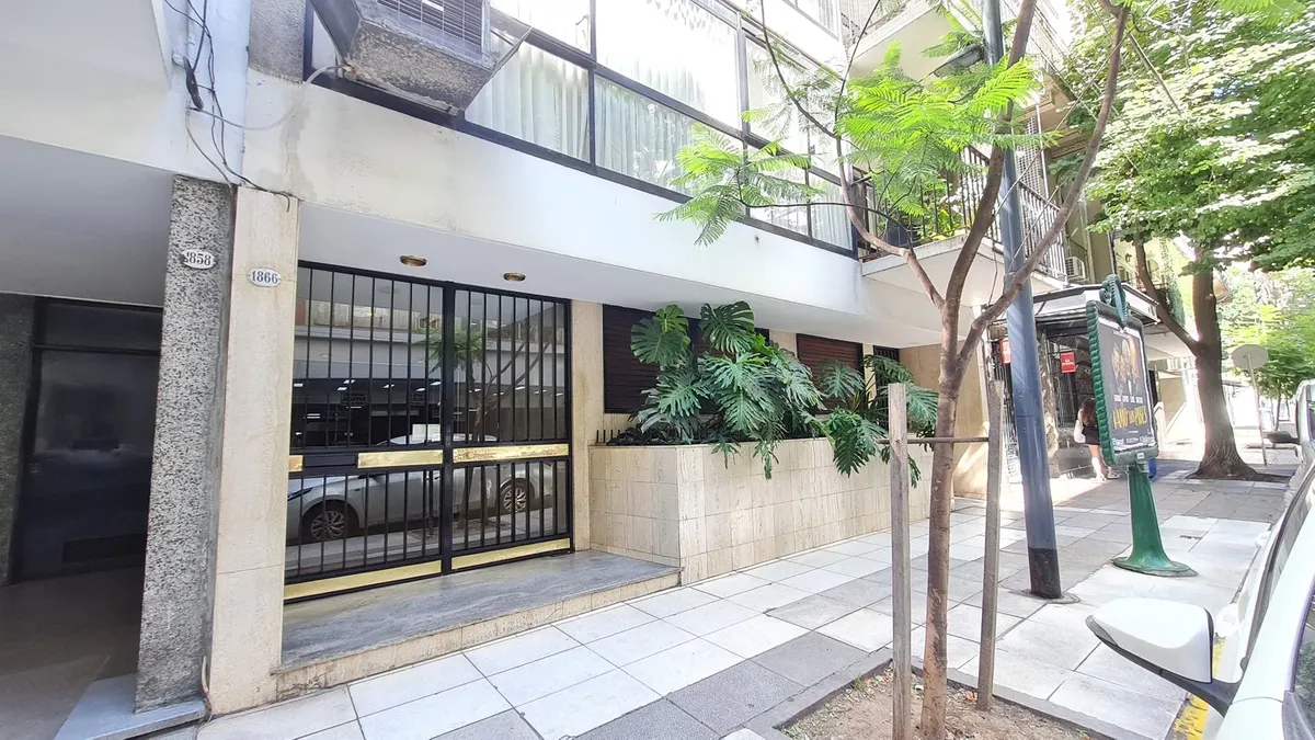 Departamento 4 Ambientes Con Patio Propio En Alquiler En Recoleta, Capital Federal, Buenos Aires