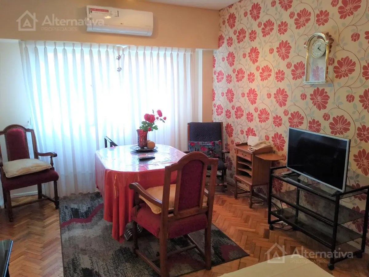 Kitnet mobiliada em Monserrat