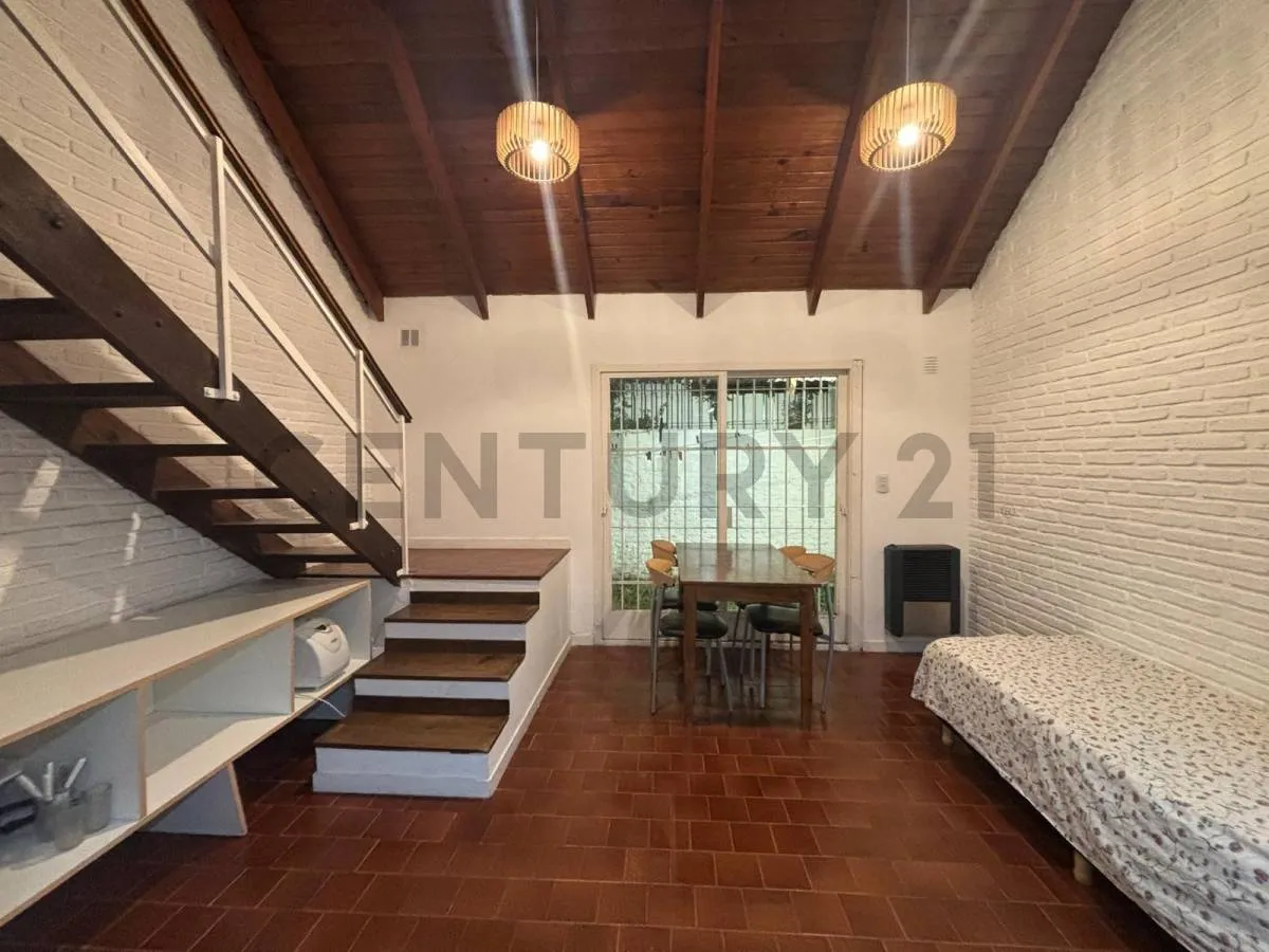 Apartamento tipo duplex de 1 dormitório em La Plata