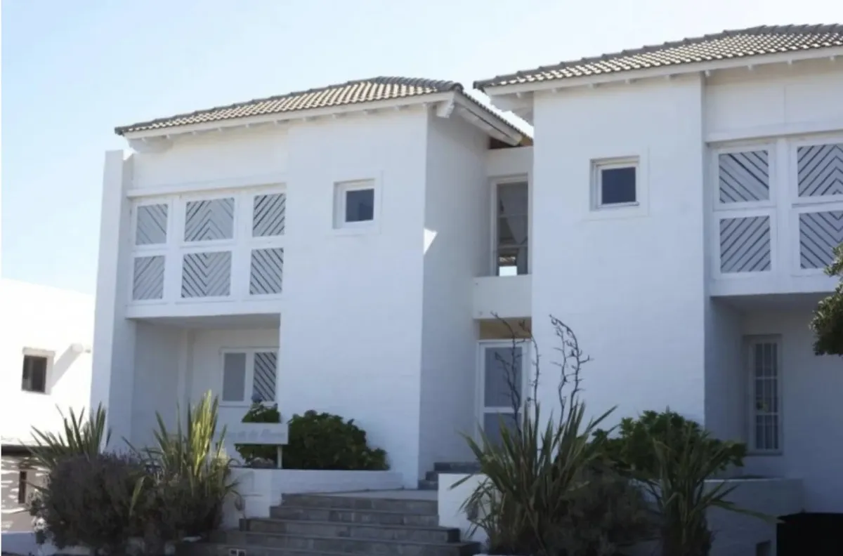 Departamento de 4 dormitorios frente a la Posta del Cangrejo en San Nicolás