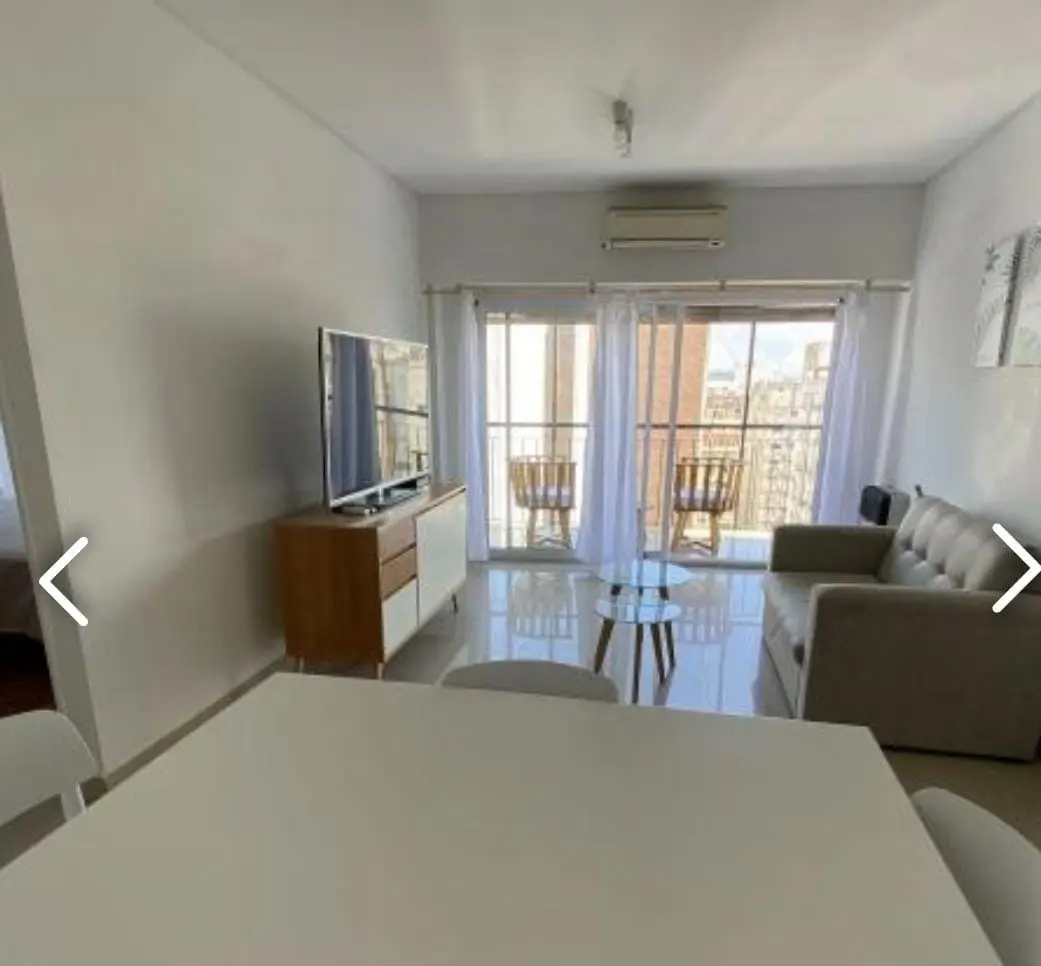 Two-room apartment with balcony view in San Nicolás