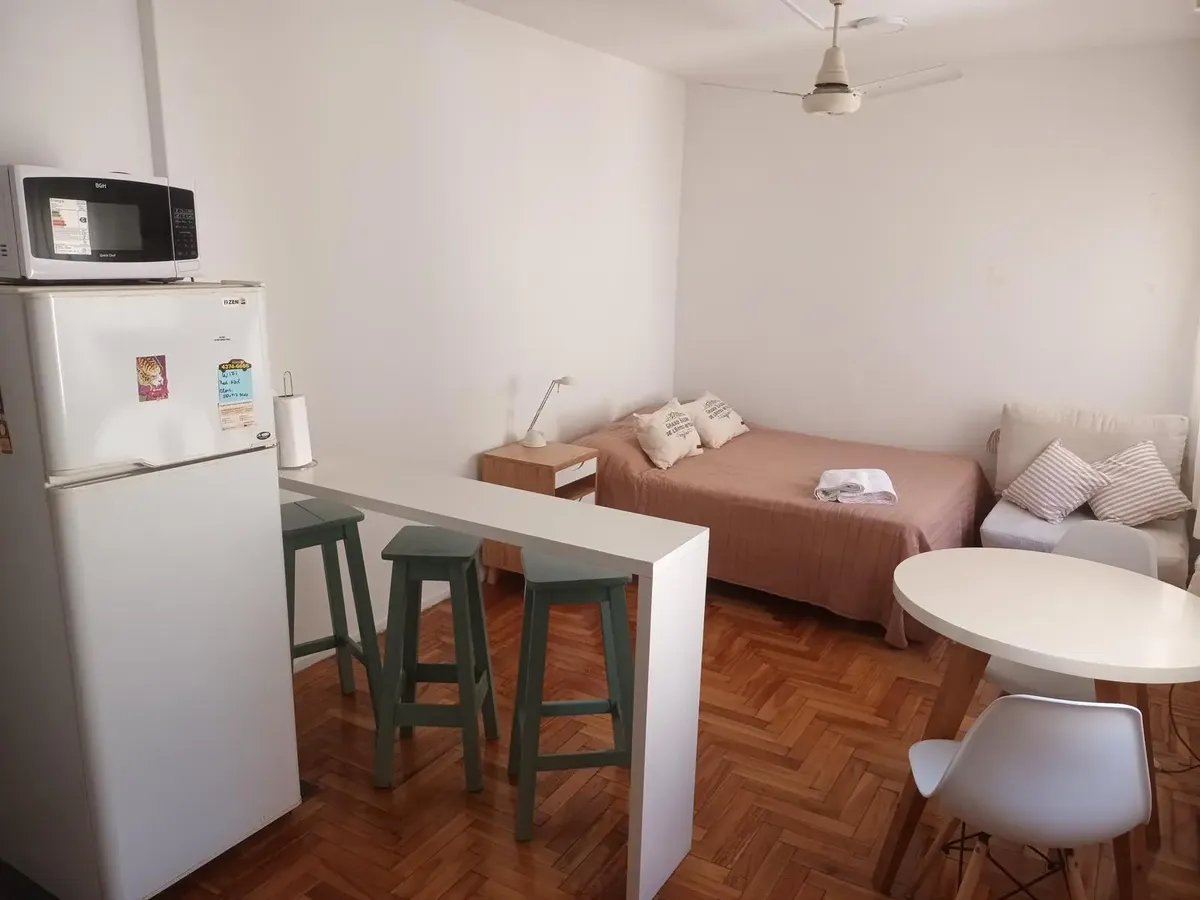 Kitnet mobiliada de 24 m² em Palermo
