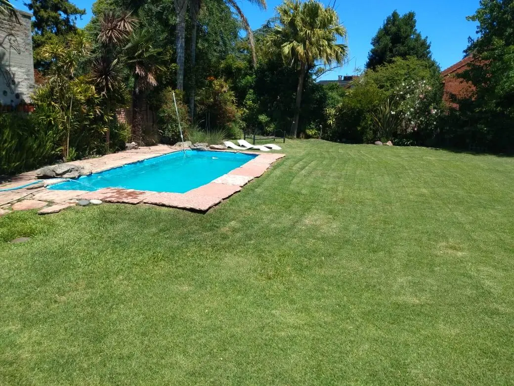Chalet de três dormitórios em Martínez