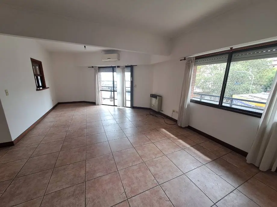 Квартира с 1 спальней в Quilmes Centro