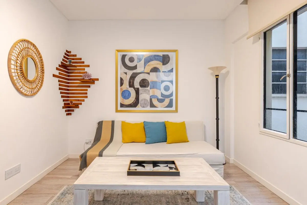 Departamento de 2 ambientes amoblado en Retiro