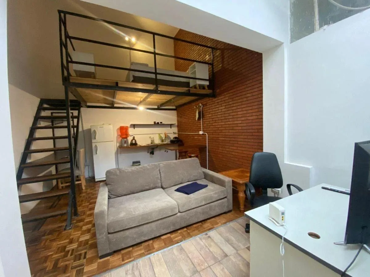 Apartamento de dois ambientes tipo loft mobiliado em San Telmo