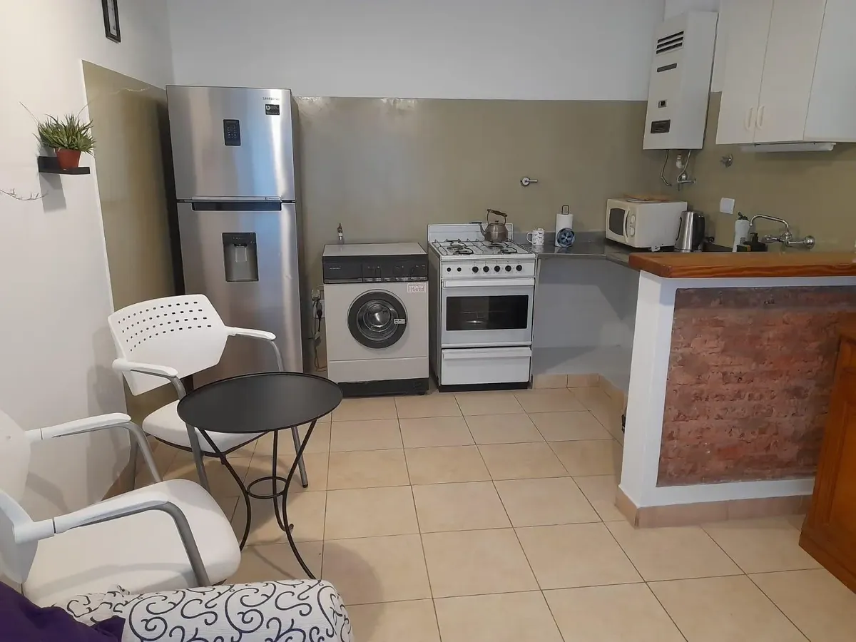 Apartamento tipo PH de 2 ambientes mobiliado em Martínez