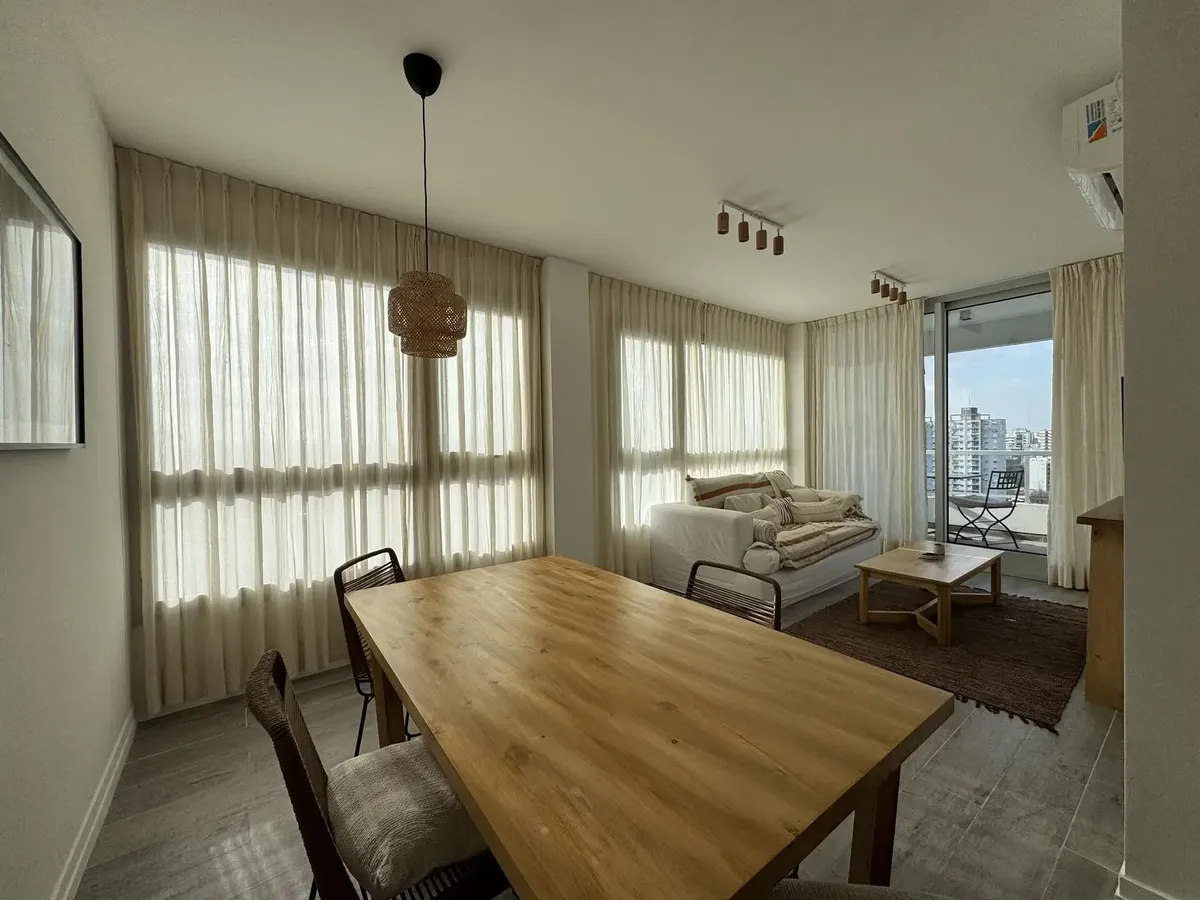 Apartamento mobiliado de dois quartos em Colegiales